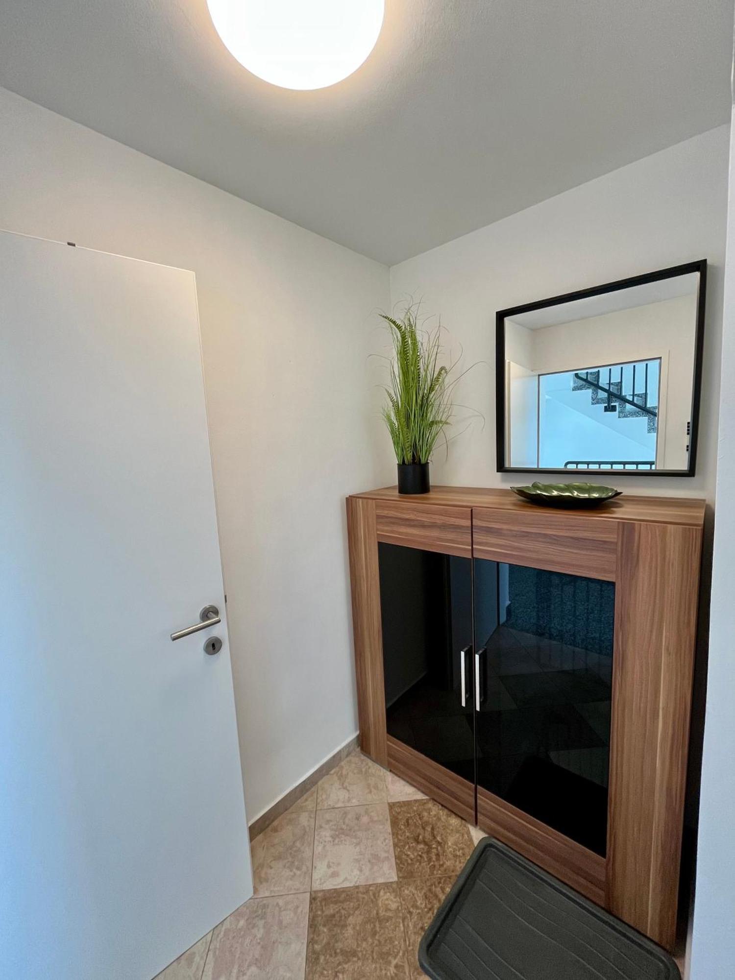 Atemberaubendes Apartment + Pool Βιέννη Εξωτερικό φωτογραφία